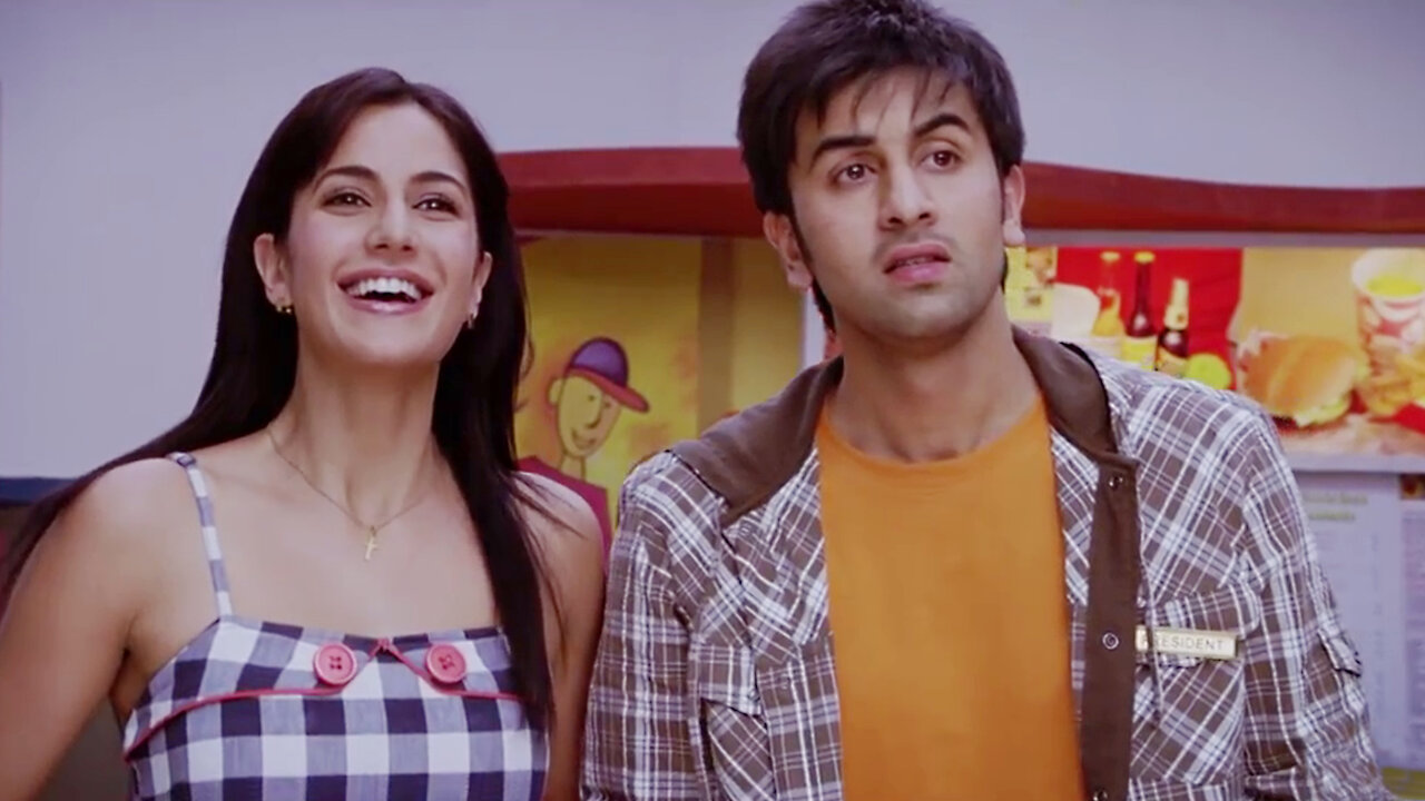 10 Bollywood Romantic Movies That Inspire Us To Fall In Love
